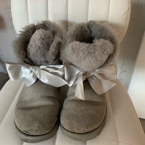 UGG boots with bows